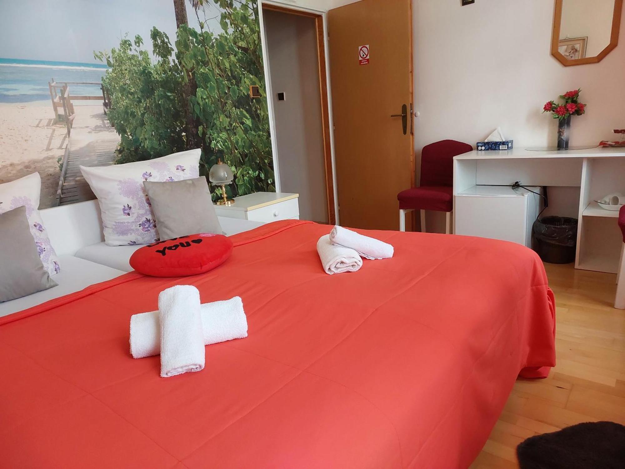 كارلوفي فاري Hotel Asila المظهر الخارجي الصورة